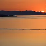 Lafani Sunset فيلة *